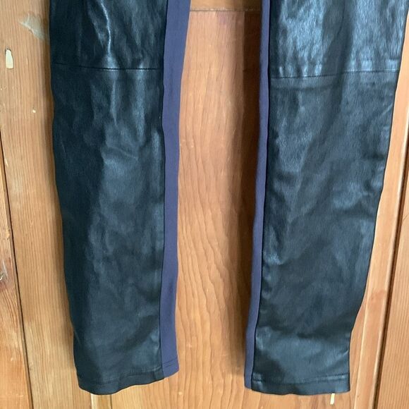 Isabella Oliver Dover black leather maternity leggings - Picture 5 of 10